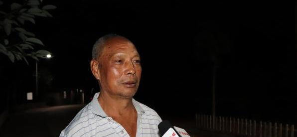 威客电竞沾益区西平街道彩云社区木栅栏筑起“三园墙”(图5)